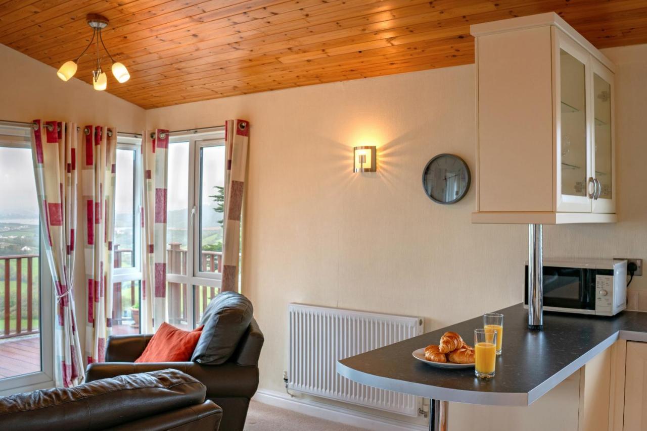 Finest Retreats - Whitsand Bay Lodge Torpoint Esterno foto