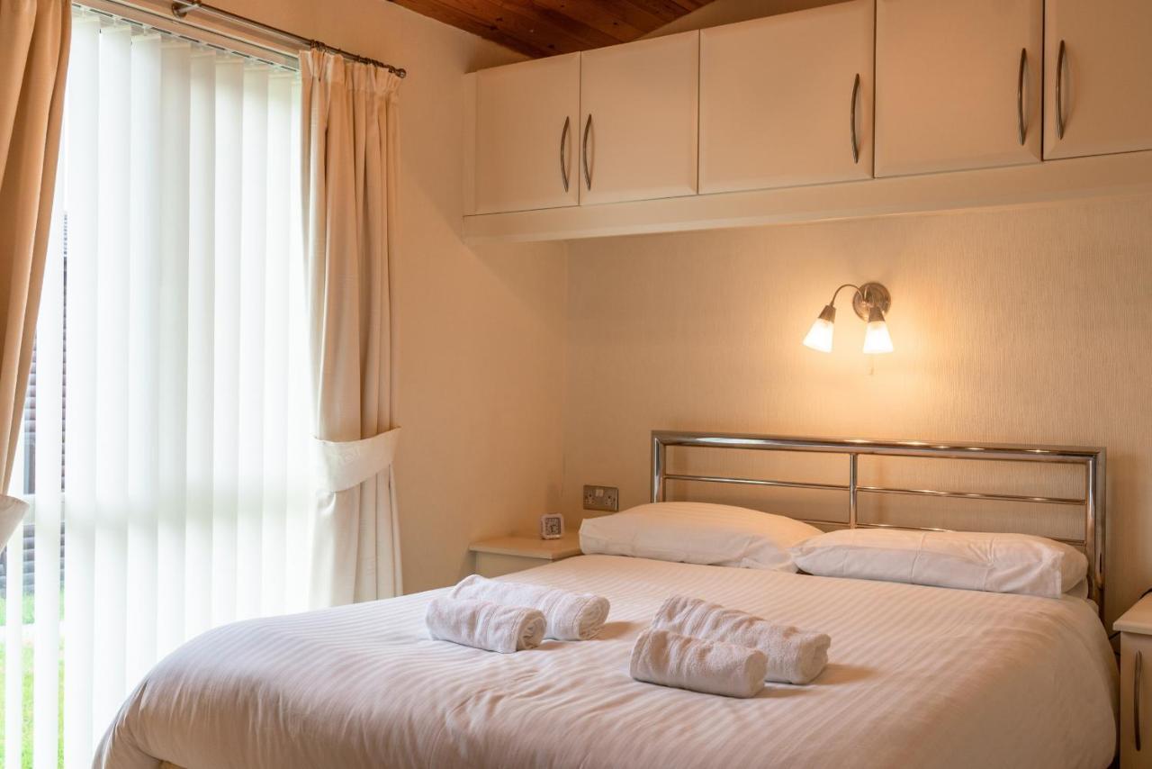 Finest Retreats - Whitsand Bay Lodge Torpoint Esterno foto